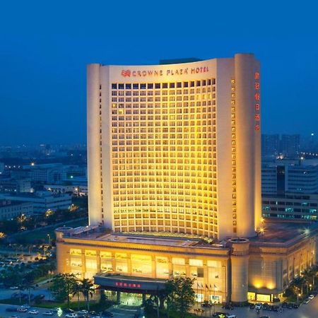 Crowne Plaza Zhanjiang Kang Yi, An Ihg Hotel Exteriör bild
