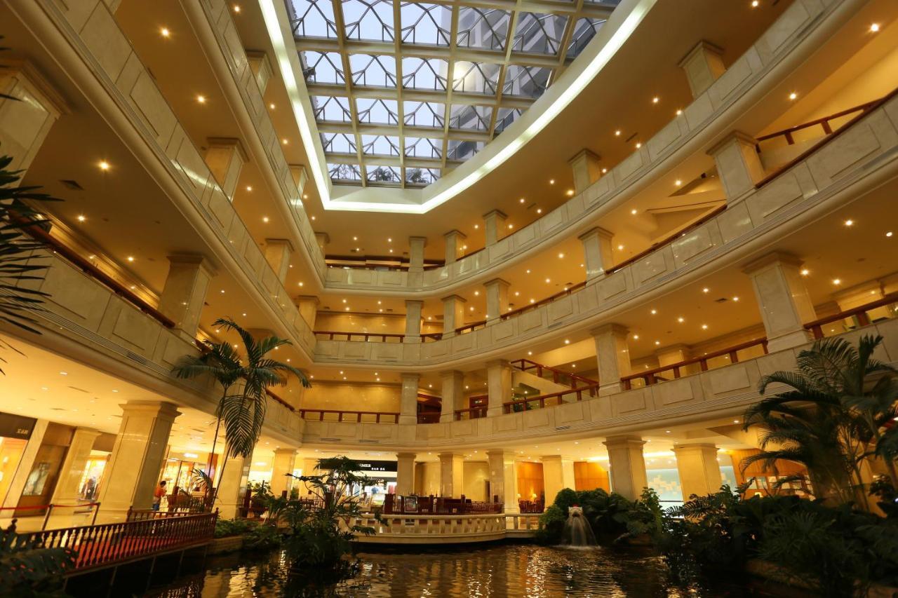 Crowne Plaza Zhanjiang Kang Yi, An Ihg Hotel Exteriör bild