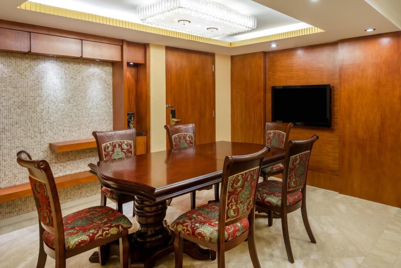 Crowne Plaza Zhanjiang Kang Yi, An Ihg Hotel Exteriör bild