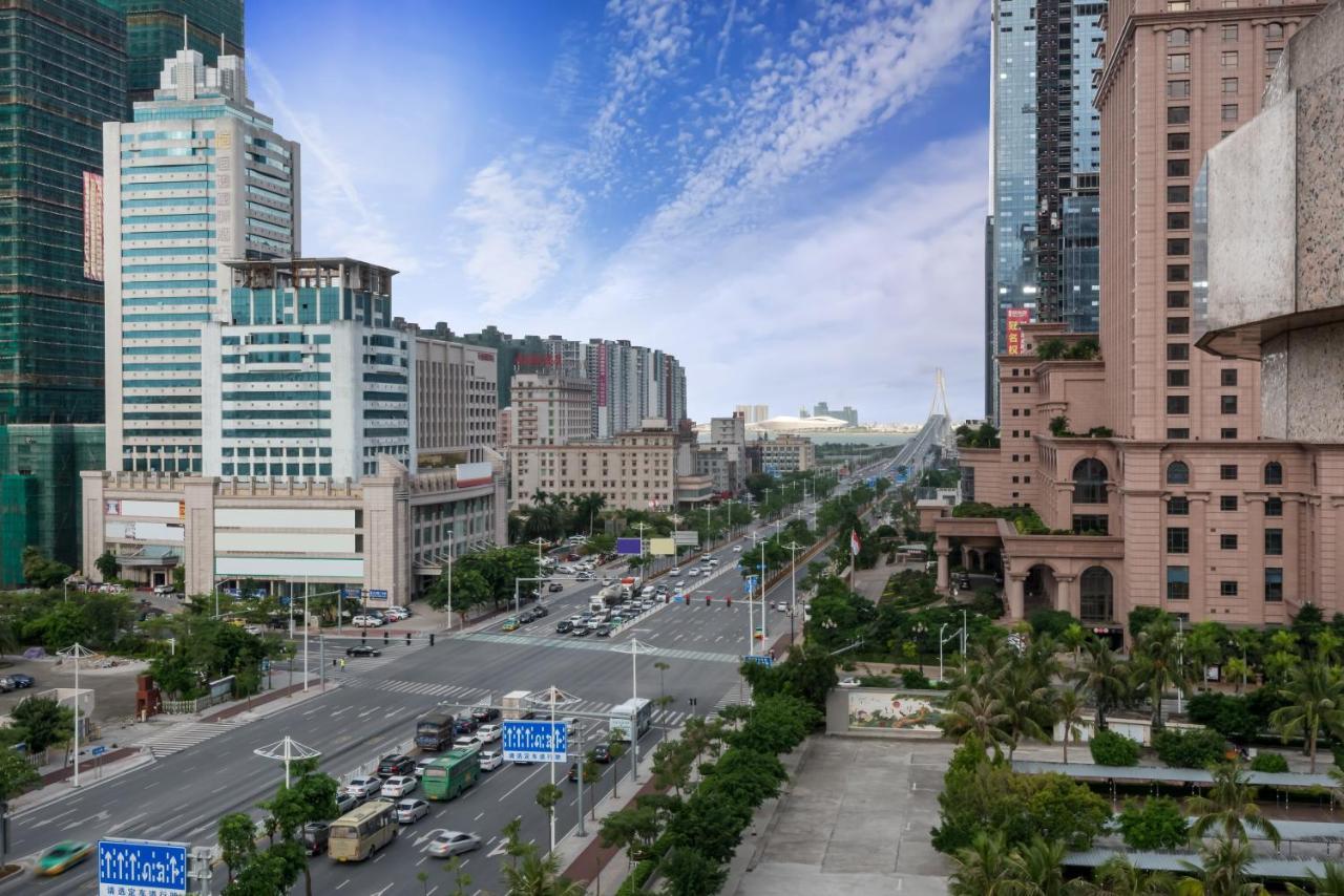 Crowne Plaza Zhanjiang Kang Yi, An Ihg Hotel Exteriör bild