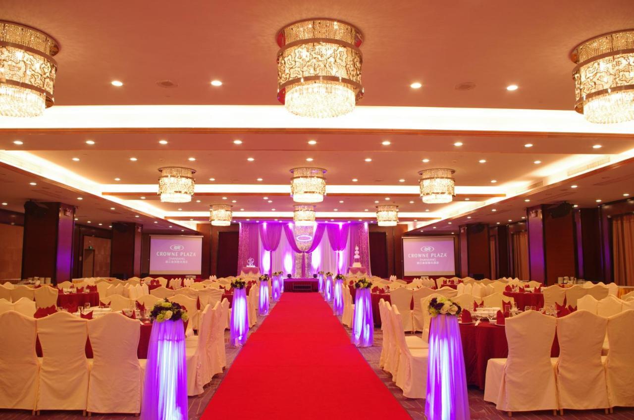 Crowne Plaza Zhanjiang Kang Yi, An Ihg Hotel Exteriör bild